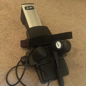 Saunders Cervical Traction Device